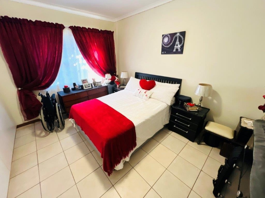 4 Bedroom Property for Sale in Chiselhurst Eastern Cape